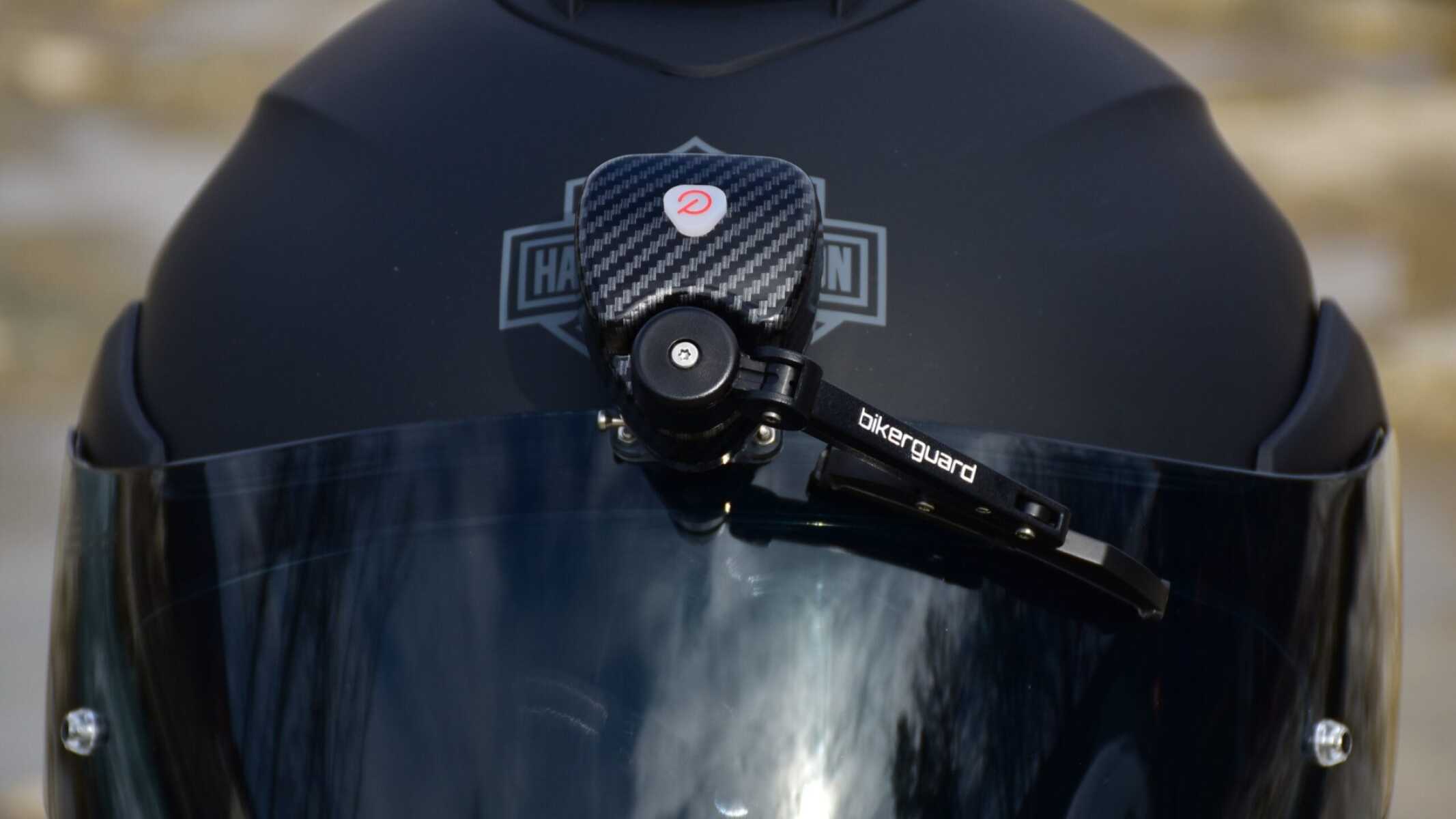 BIKERGUARD: A Game-Changer for Rainy Rides Spotlighted by 2wo