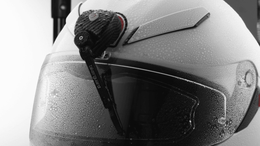 BIKERGUARD's Next-Gen Visor Wiper Shines in MC Folket Feature