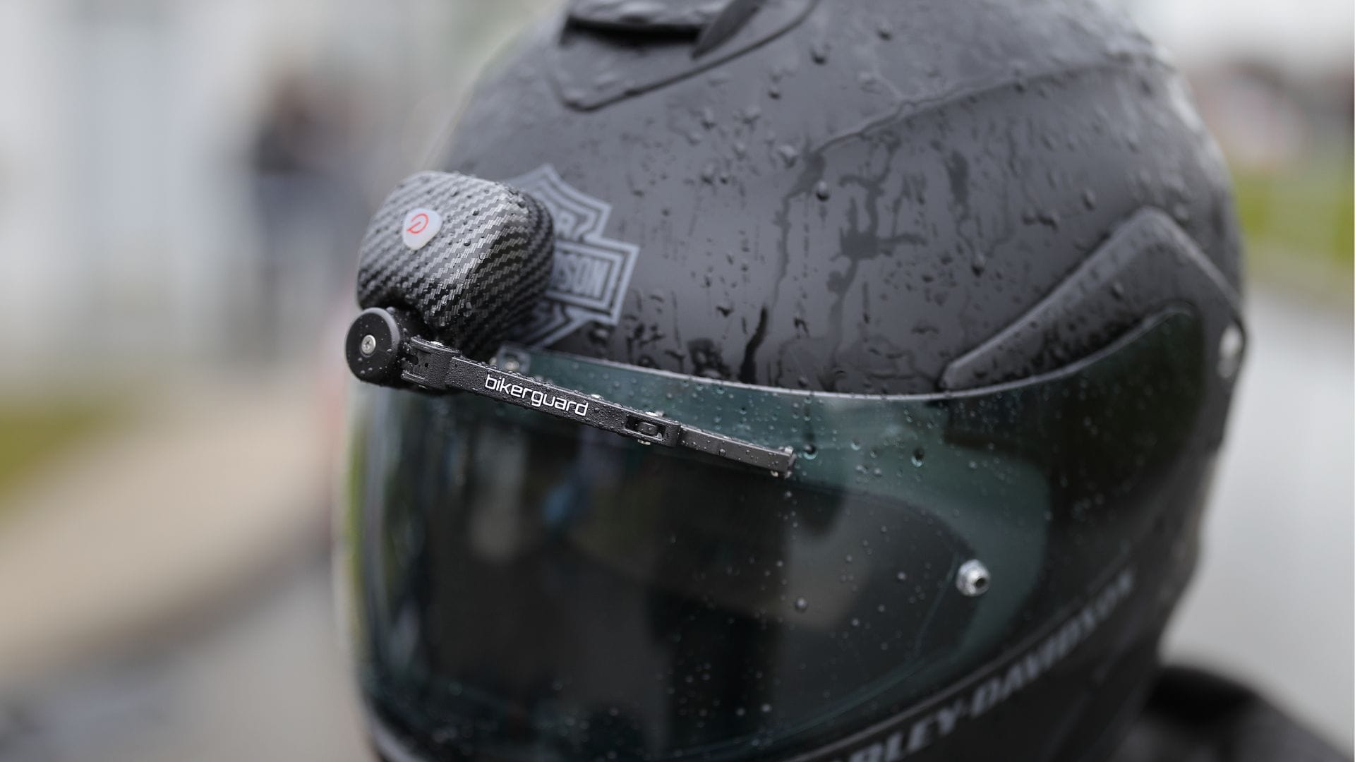 BIKERGUARD featured in Gadgetify: A Game-Changer for Riders